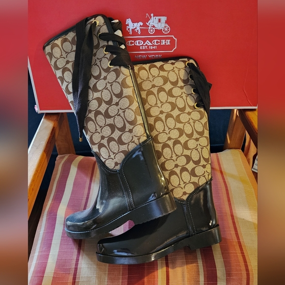 Tristee Shiny Rubber Khaki Chestnut Boots. New with tags A-2 - Picture 2 of 11